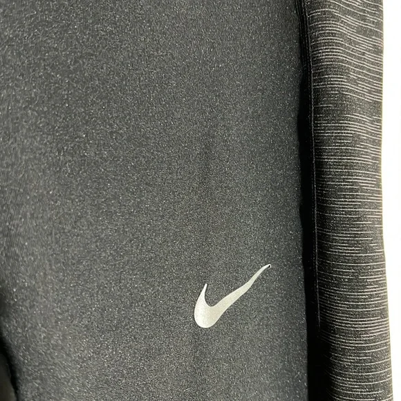 Nike workout pants - Picture 2 of 6